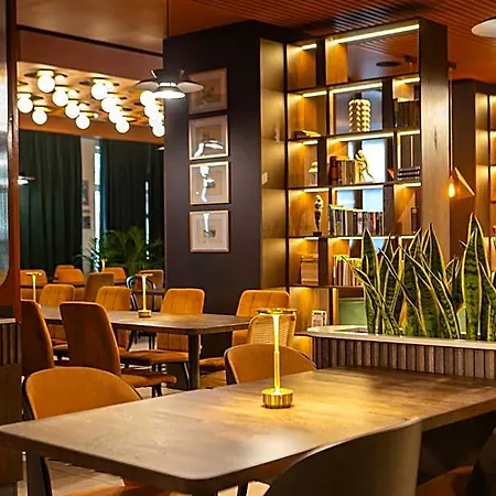 Hotell Gold 3*