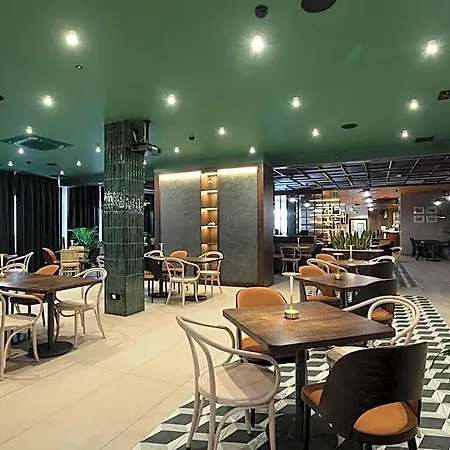 Gold Hotell 3*