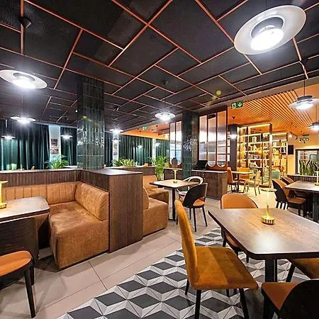 Gold Hotell 3*